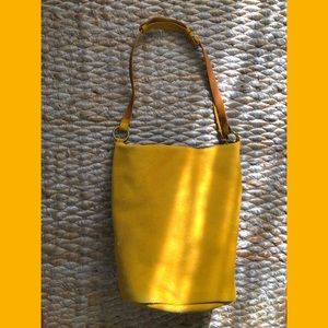 SOLD! 💛MADEWELL 70s SUEDE BUCKET BAG